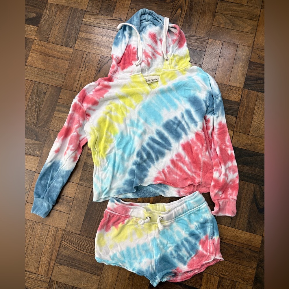 Vintage Havana Tie-Dye Hoodie and Shorts Set